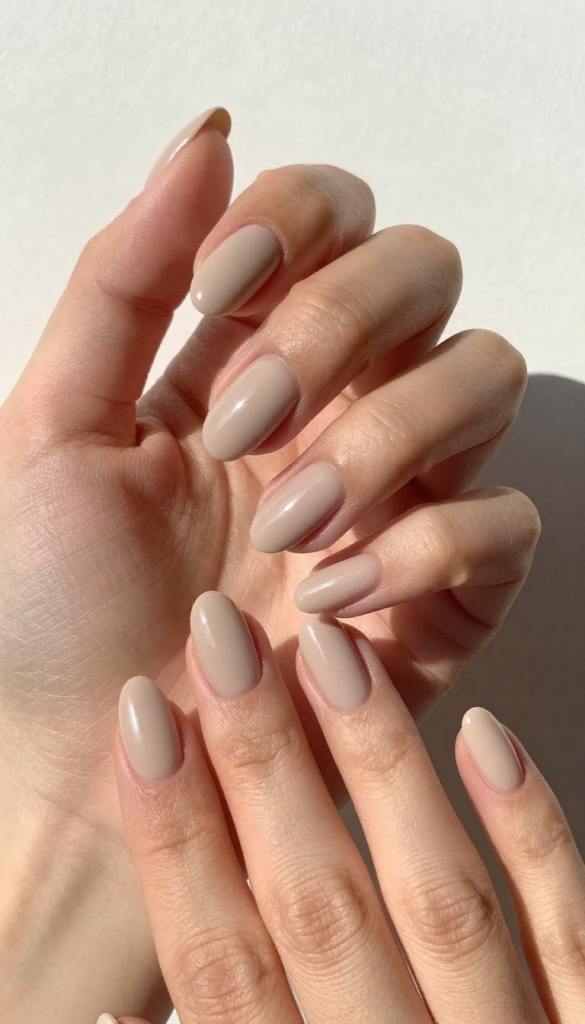 7 Stunning Old Money Nails for Classy, Polished Style